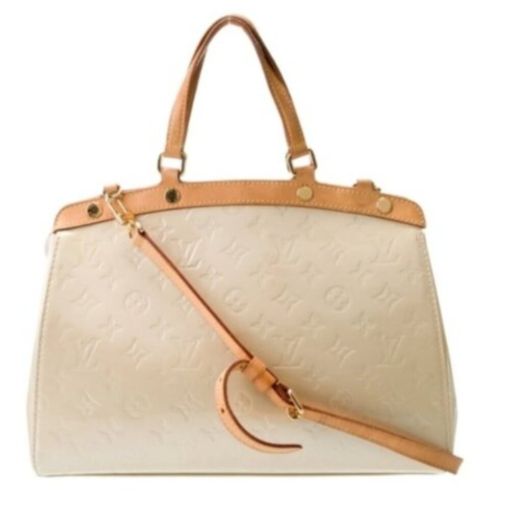 LOUIS VUITTON Monogram Vernis Brea Bag